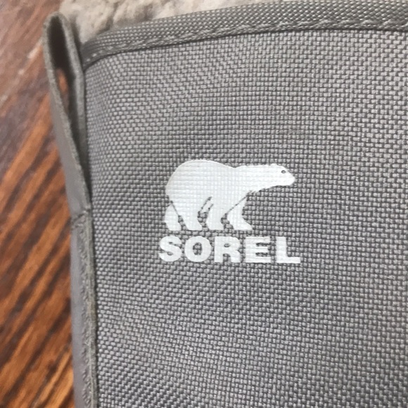 Sorel Winter Boots - Picture 2 of 5